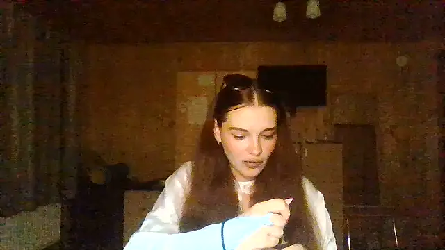 Snapshot of AmeliieLaFleur chatting on 07/12/26, 08:22 AmeliieLaFleur online show from 07/12/26, 08:22