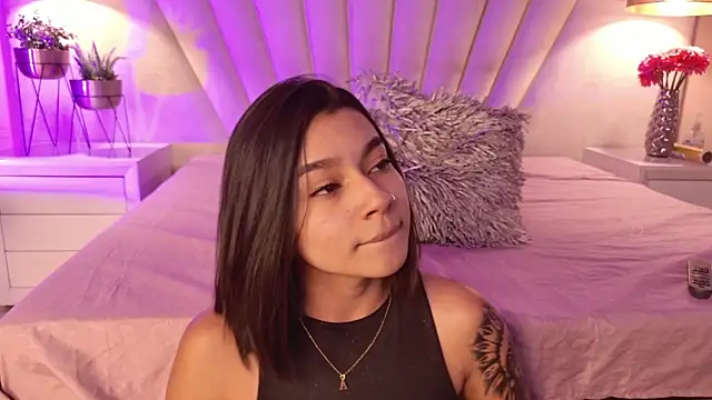 AlyssaRay online show from 01/16/26, 07:29