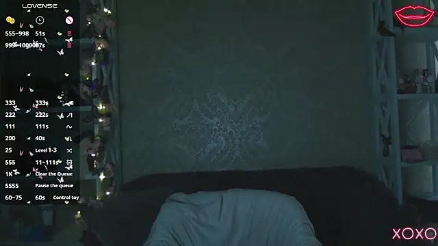 Snapshot of kiksee_ chatting on 02/26/26, 05:50 kiksee online show from 02/26/26, 05:50