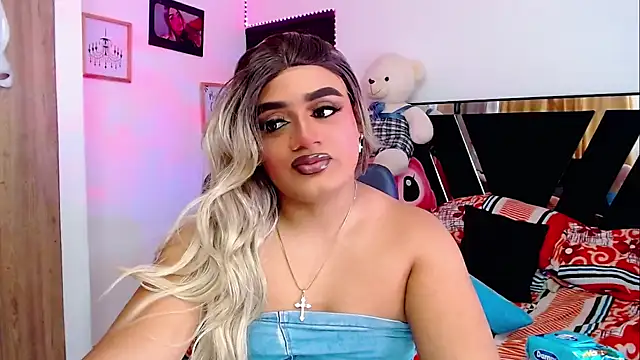 Sofiabigcock22 online show from 12/05/25, 11:30