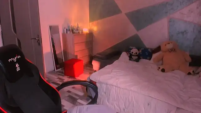 SweetSin40 online show from 05/19/26, 01:56