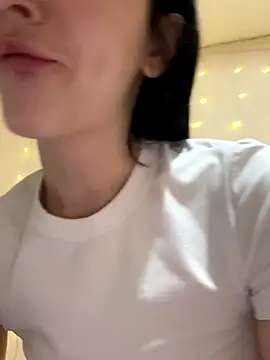  LovelyDana  online show from 12/04/25, 08:39