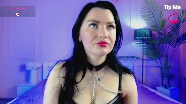 EvaBilss online show from 04/21/26, 06:52