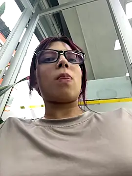 l0lita sweet online show from 12/04/25, 09:45