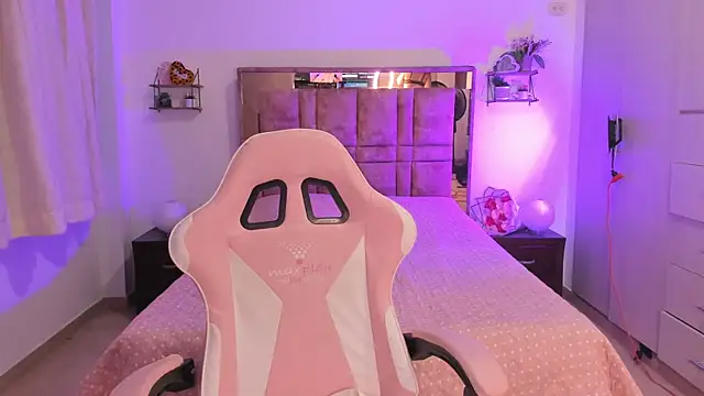 MIACUTEE  online show from 02/23/26, 11:24