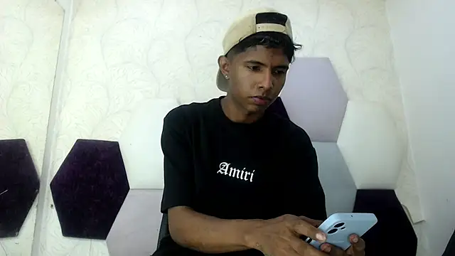 Mick storm online show from 02/03/26, 01:37