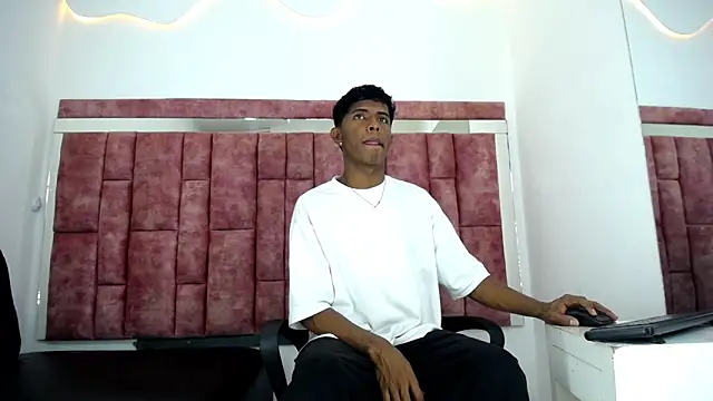 Mick storm online show from 03/13/26, 07:42