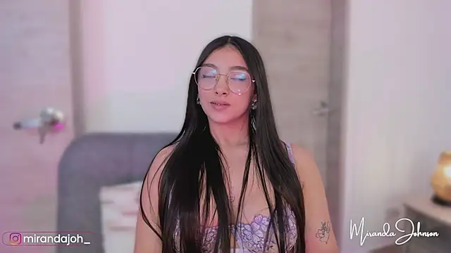 Snapshot of MirandaJohnson_ chatting on 10/23/25, 11:53 MirandaJohnson online show from 10/23/25, 11:53