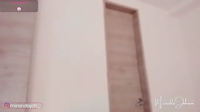 Snapshot of MirandaJohnson_ chatting on 12/04/25, 02:26 MirandaJohnson online show from 12/04/25, 02:26