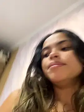 safadinhaquenteW online show from 10/24/25, 07:21