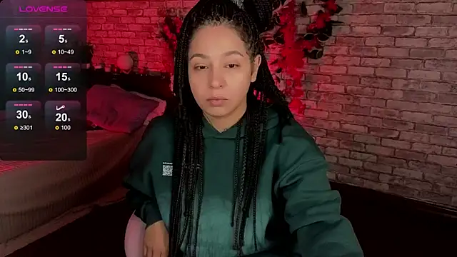 Aisha Goldstein online show from 11/11/25, 06:02