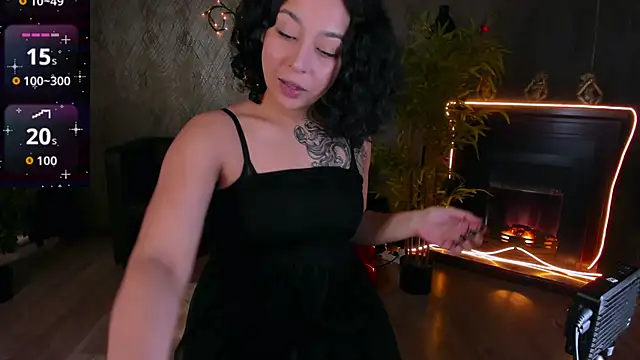 Aisha Goldstein online show from 02/13/26, 07:48