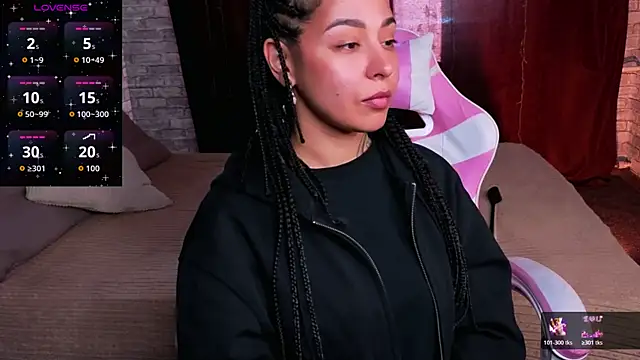 Aisha Goldstein online show from 04/01/26, 08:37