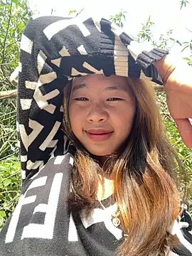 namicute online show from 01/12/26, 05:56