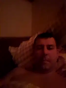 Snapshot of tibci12789 chatting on 01/05/26, 10:13 tibci12789 online show from 01/05/26, 10:13