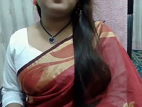 Snapshot of SexyRani2000 chatting on 06/10/26, 01:32 SexyRani2000 online show from 06/10/26, 01:32