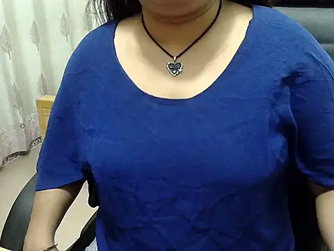 Snapshot of SexyRani2000 chatting on 06/20/26, 05:16 SexyRani2000 online show from 06/20/26, 05:16