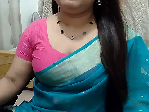 Snapshot of SexyRani2000 chatting on 06/30/26, 03:57 SexyRani2000 online show from 06/30/26, 03:57