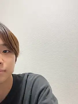 Snapshot of nagi_112 chatting on 11/14/25, 12:04 nagi 112 online show from 11/14/25, 12:04