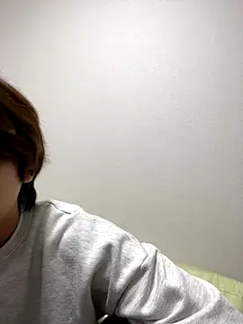 Snapshot of nagi_112 chatting on 11/24/25, 12:05 nagi 112 online show from 11/24/25, 12:05