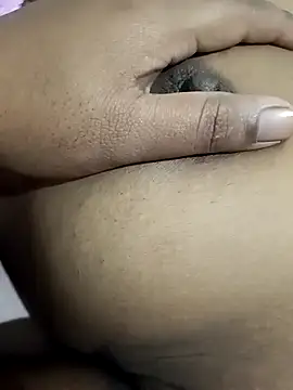 Snapshot of kajal_jadhav chatting on 10/19/25, 09:48 kajal jadhav online show from 10/19/25, 09:48