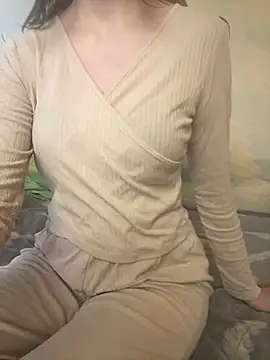 KittieCreme online show from 01/11/26, 10:53