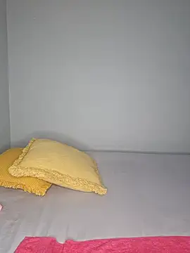 certifiedhottie2025 online show from 11/13/25, 06:01