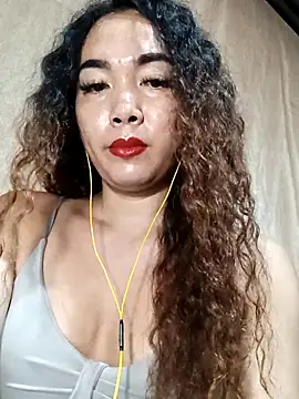 Snapshot of wildcat30 chatting on 10/24/25, 05:20 wildcat30 online show from 10/24/25, 05:20