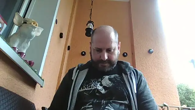 Couplemanxt1986 online show from 10/15/25, 12:05