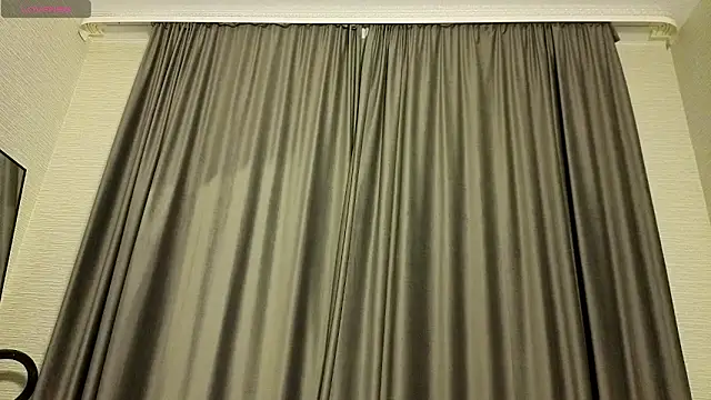 MissPompadure online show from 03/18/26, 10:24