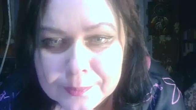 CharleeKendall online show from 11/18/25, 03:16