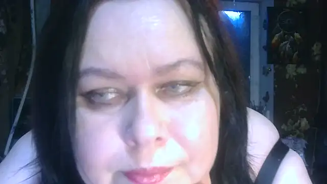 CharleeKendall online show from 11/19/25, 08:36