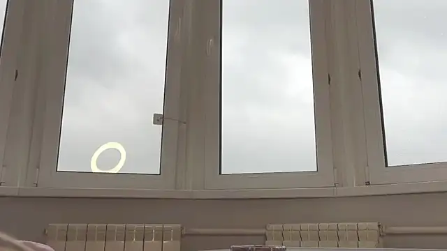 lilia Nilsson online show from 11/27/25, 04:47