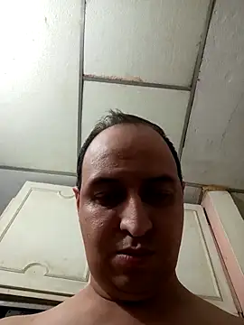 Snapshot of sacarlettareyo chatting on 10/25/25, 04:53 sacarlettareyo online show from 10/25/25, 04:53