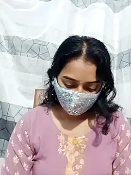 Snapshot of Hot_Baby250 chatting on 11/23/25, 10:15 Hot Baby250 online show from 11/23/25, 10:15