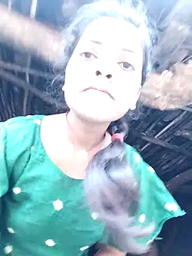 Anju cutt online show from 10/18/25, 02:25
