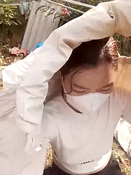 nat-tri online show from 12/18/25, 07:25