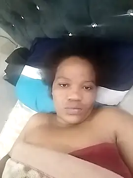 CaramelBoootie online show from 11/14/25, 09:41