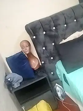 CaramelBoootie online show from 11/21/25, 06:06