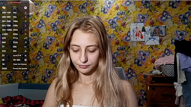 AmeliLia online show from 10/25/25, 11:07