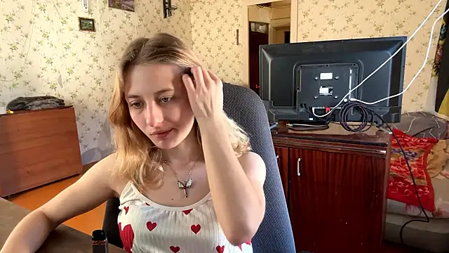 Snapshot of AmeliLia chatting on 03/22/26, 01:36 AmeliLia online show from 03/22/26, 01:36