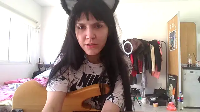 miapink33 online show from 11/24/25, 06:07