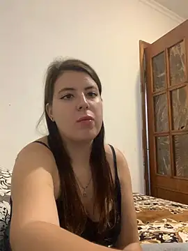 MiraCastellon online show from 10/28/25, 12:52