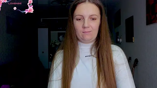 Amy  Leee  online show from 10/25/25, 12:13