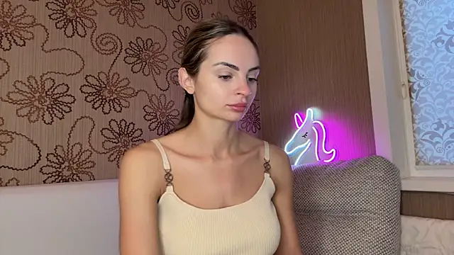 cutetella online show from 12/03/25, 04:09