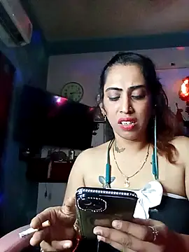 Darling Annie online show from 10/26/25, 08:26