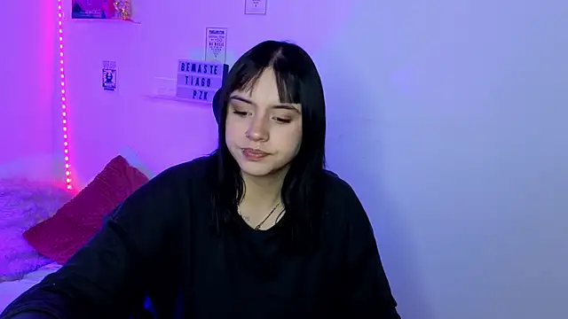 Emily Lindey online show from 03/28/26, 06:13