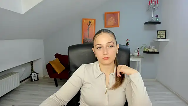 AnneWilsonn online show from 10/24/25, 11:17