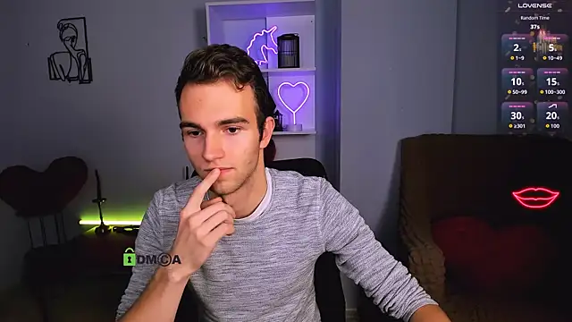 Snapshot of astren_villo chatting on 11/26/25, 01:34 astren villo online show from 11/26/25, 01:34