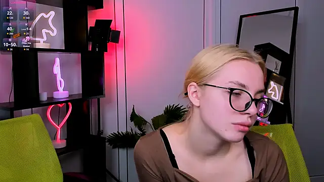 sendi cais online show from 11/12/25, 07:20